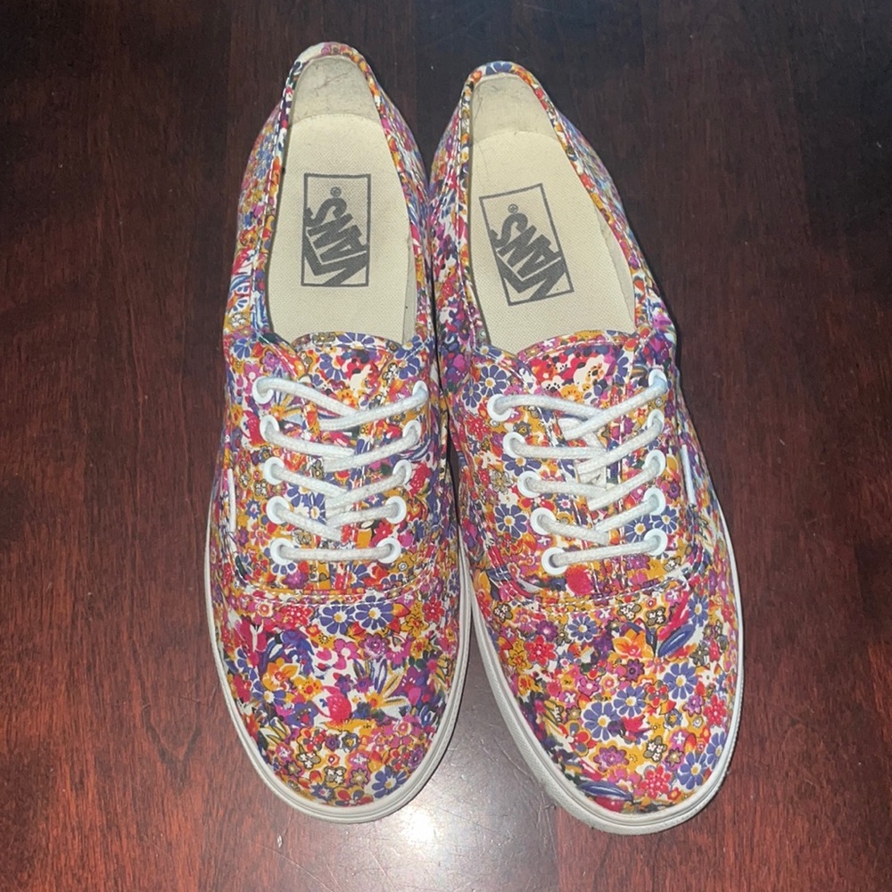 Floral Vans